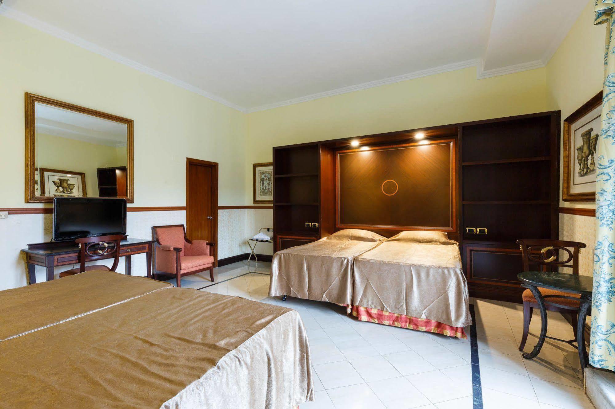 Repubblica Hotel Рим Екстериор снимка